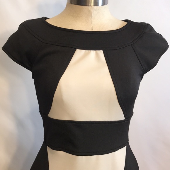 Maggy London size 2 knee high dress - Picture 2 of 10